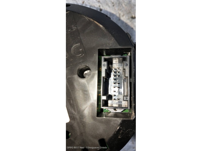 Recambio de cuadro instrumentos para audi a3 (8v) ambiente referencia OEM IAM 8V0920860H  