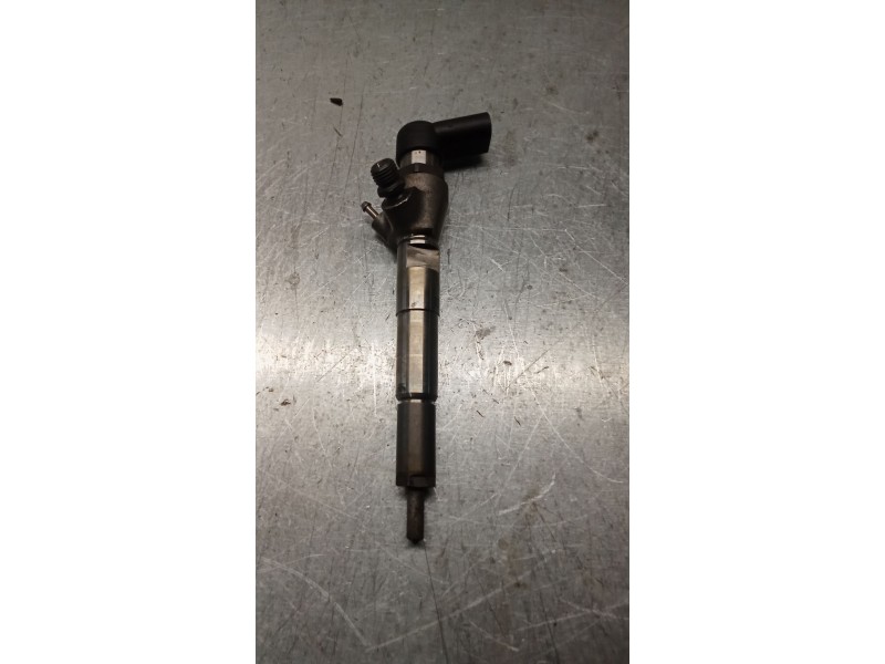 Recambio de inyector para renault scénic iii (jz0/1_) 1.5 dci referencia OEM IAM 8200903034 H3200704191 CONTINENTAL