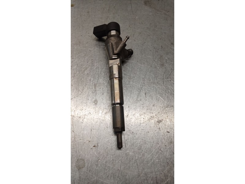 Recambio de inyector para renault scénic iii (jz0/1_) 1.5 dci referencia OEM IAM 8200903034 H3200704191 CONTINENTAL