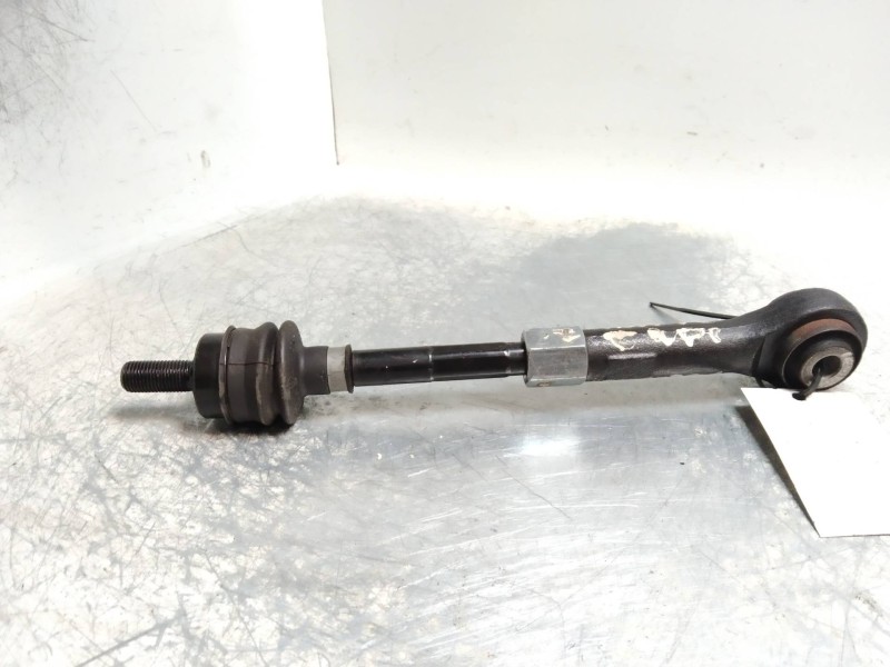 Recambio de tirante trasero izquierdo para ssangyong rexton 2.7 turbodiesel cat referencia OEM IAM   