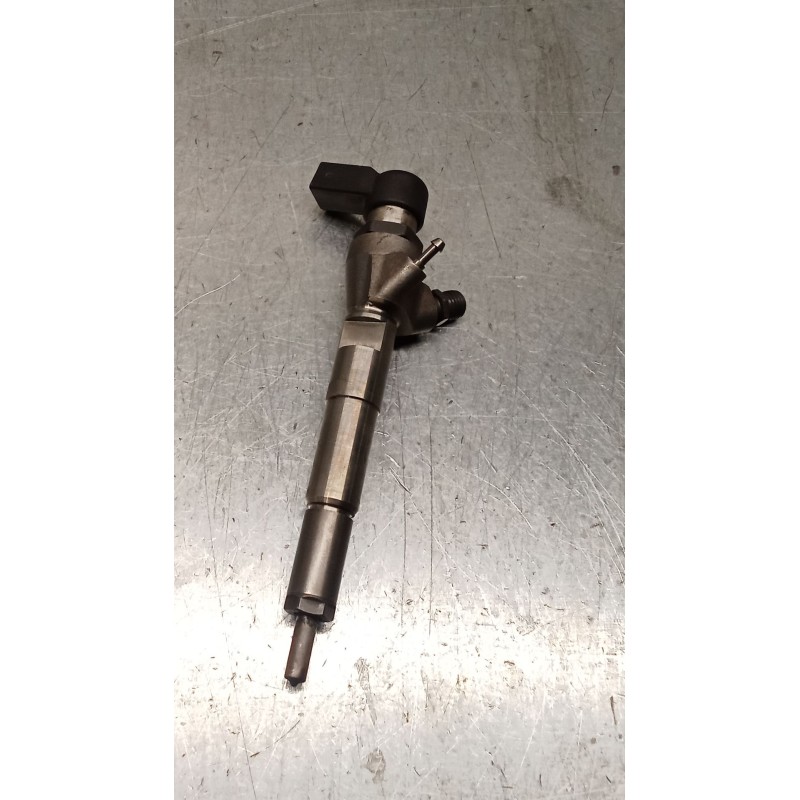 Recambio de inyector para renault scénic iii (jz0/1_) 1.5 dci referencia OEM IAM 8200903034 H3200704191 SIEMENS