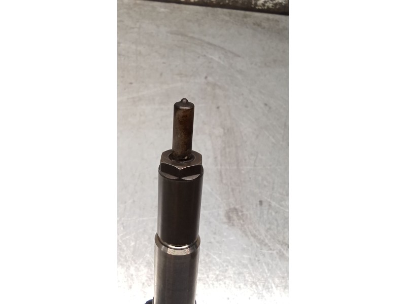 Recambio de inyector para renault scénic iii (jz0/1_) 1.5 dci referencia OEM IAM 8200903034 H3200704191 SIEMENS