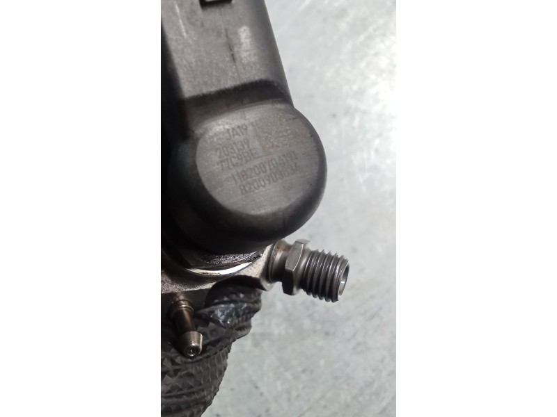 Recambio de inyector para renault scénic iii (jz0/1_) 1.5 dci referencia OEM IAM 8200903034 H3200704191 SIEMENS