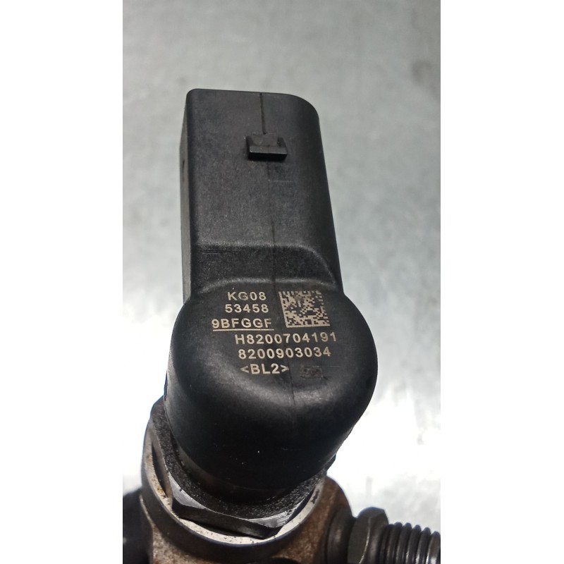 Recambio de inyector para renault scénic iii (jz0/1_) 1.5 dci referencia OEM IAM 8200903034 H3200704191 CONTINENTAL