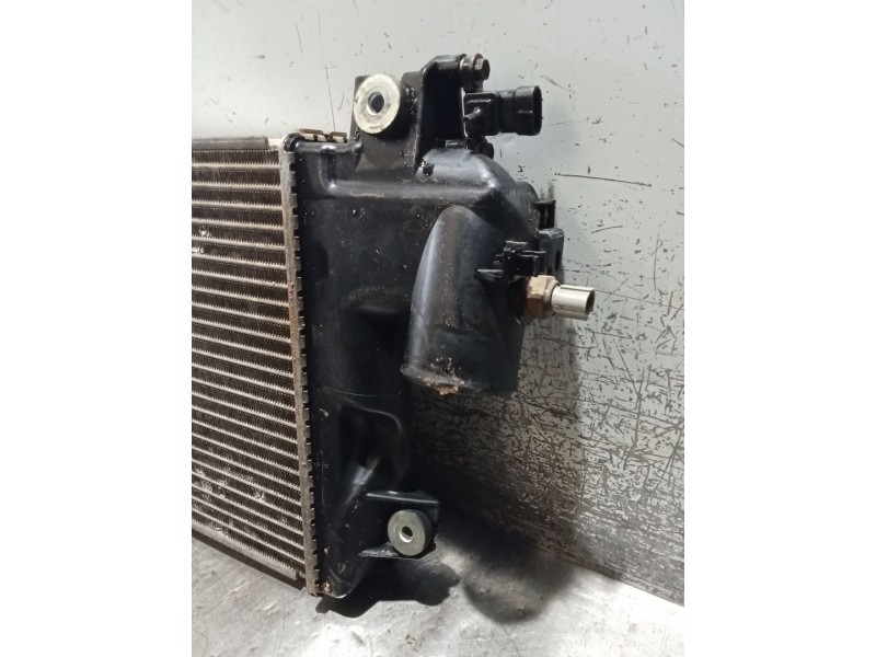 Recambio de intercooler para toyota hilux vii pick-up (_n1_, _n2_, _n3_) 2.5 d-4d 4wd (kun25_) referencia OEM IAM 0L030A TG12700