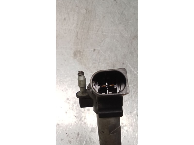 Recambio de inyector para audi a7 sportback (4ga, 4gf) 3.0 tdi quattro referencia OEM IAM 0445116040 059130277CC BOSCH