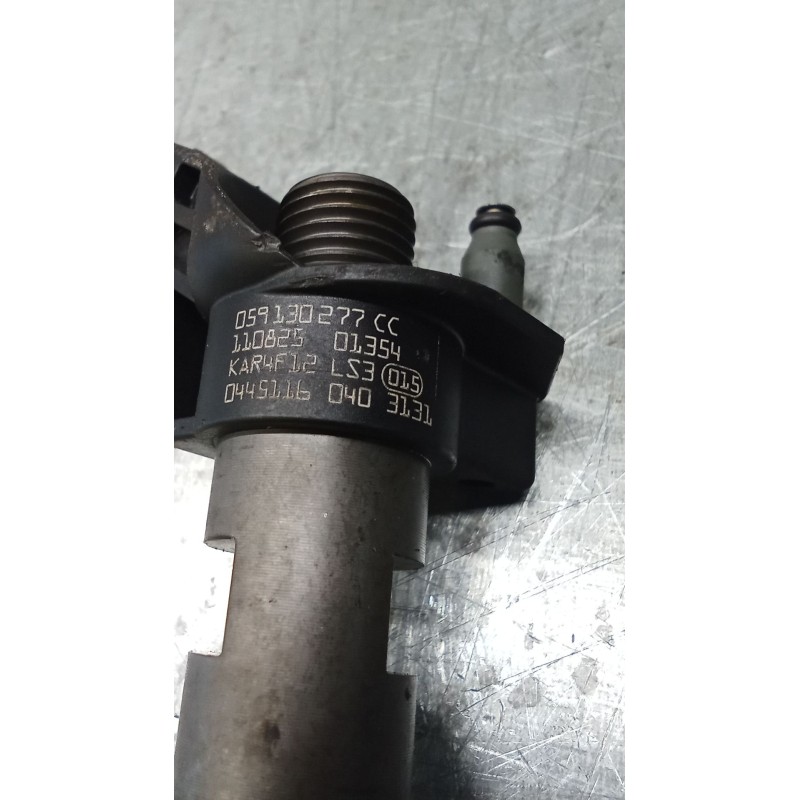 Recambio de inyector para audi a7 sportback (4ga, 4gf) 3.0 tdi quattro referencia OEM IAM 0445116040 059130277CC BOSCH