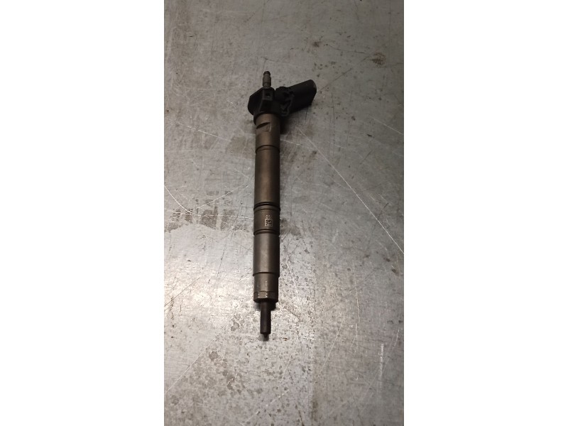 Recambio de inyector para audi a7 sportback (4ga, 4gf) 3.0 tdi quattro referencia OEM IAM 0445116040 059130277CC BOSCH