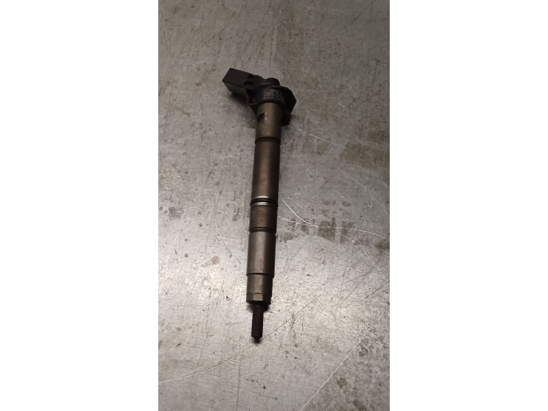 Recambio de inyector para audi a7 sportback (4ga, 4gf) 3.0 tdi quattro referencia OEM IAM 0445116040 059130277CC BOSCH