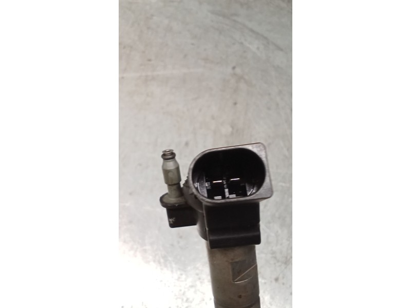 Recambio de inyector para audi a7 sportback (4ga, 4gf) 3.0 tdi quattro referencia OEM IAM 0445116040 059130277CC BOSCH