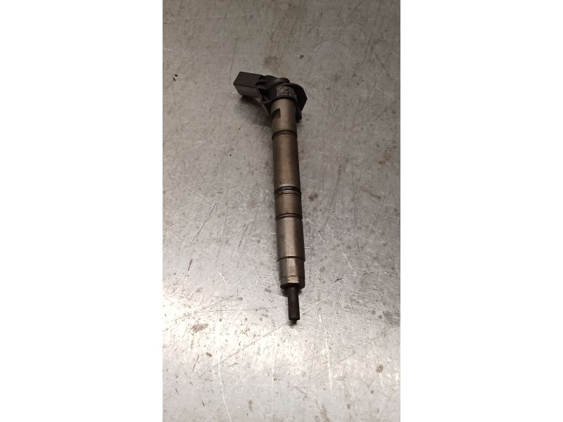 Recambio de inyector para audi a7 sportback (4ga, 4gf) 3.0 tdi quattro referencia OEM IAM 0445116040 059130277CC BOSCH