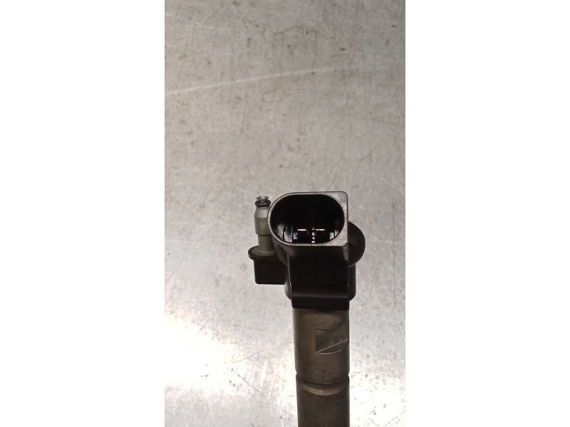 Recambio de inyector para audi a7 sportback (4ga, 4gf) 3.0 tdi quattro referencia OEM IAM 0445116040 059130277CC BOSCH