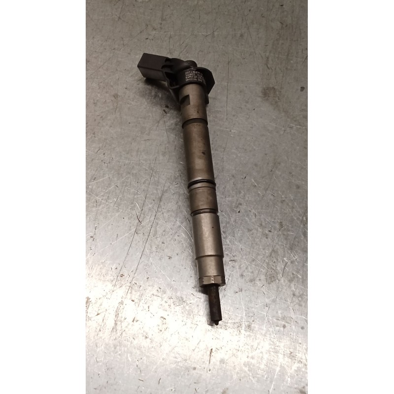 Recambio de inyector para audi a7 sportback (4ga, 4gf) 3.0 tdi quattro referencia OEM IAM 0445116040 059130277CC BOSCH