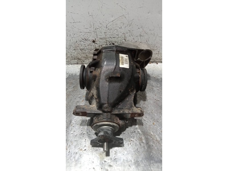 Recambio de diferencial trasero para bmw serie 1 berlina (e81/e87) 118d referencia OEM IAM 754158002 756616902 R = 3.07