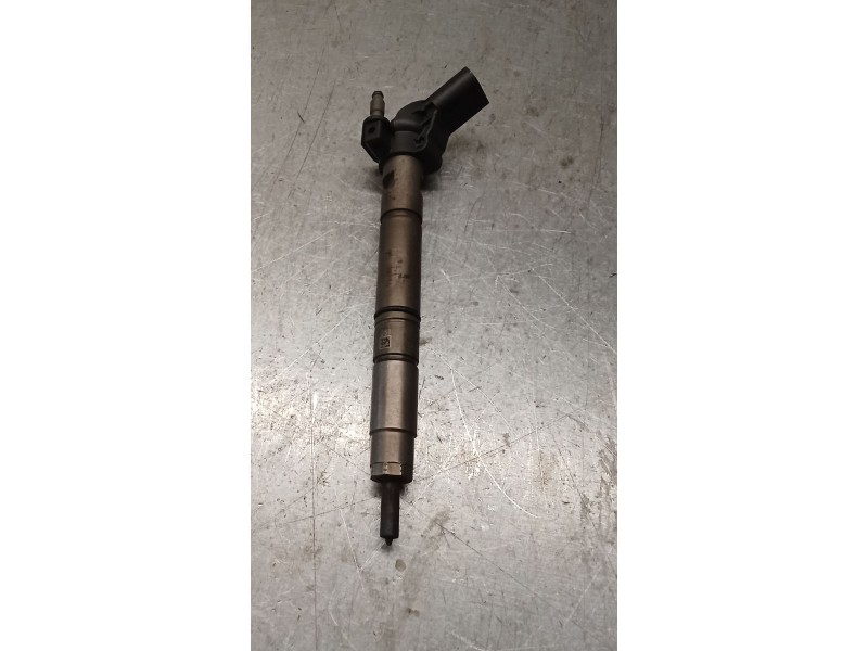 Recambio de inyector para audi a7 sportback (4ga, 4gf) 3.0 tdi quattro referencia OEM IAM 0445116040 059130277CC BOSCH