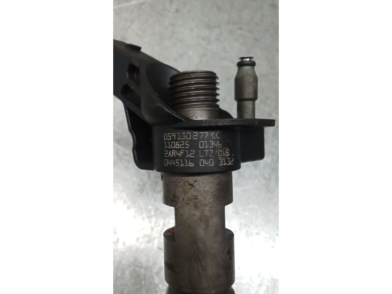 Recambio de inyector para audi a7 sportback (4ga, 4gf) 3.0 tdi quattro referencia OEM IAM 0445116040 059130277CC BOSCH