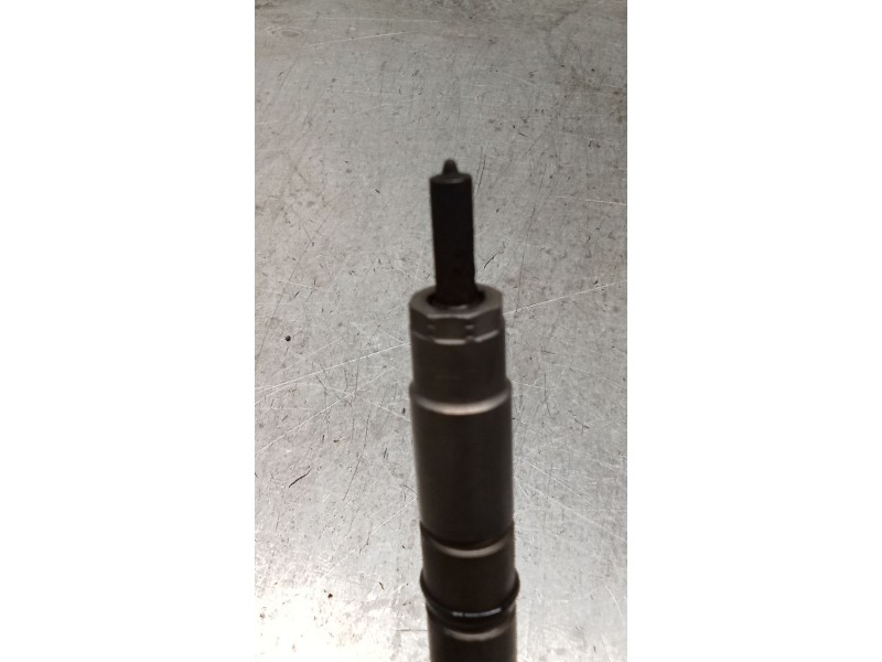 Recambio de inyector para audi a7 sportback (4ga, 4gf) 3.0 tdi quattro referencia OEM IAM 0445116040 059130277CC BOSCH