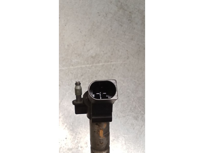 Recambio de inyector para audi a7 sportback (4ga, 4gf) 3.0 tdi quattro referencia OEM IAM 0445116040 059130277CC BOSCH