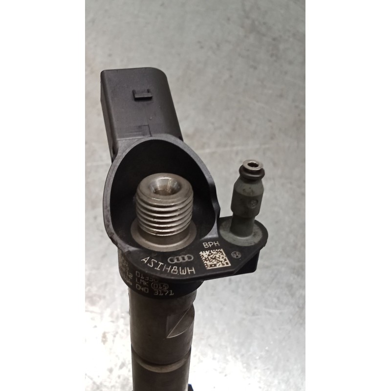 Recambio de inyector para audi a7 sportback (4ga, 4gf) 3.0 tdi quattro referencia OEM IAM 0445116040 059130277CC BOSCH