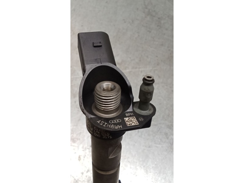 Recambio de inyector para audi a7 sportback (4ga, 4gf) 3.0 tdi quattro referencia OEM IAM 0445116040 059130277CC BOSCH