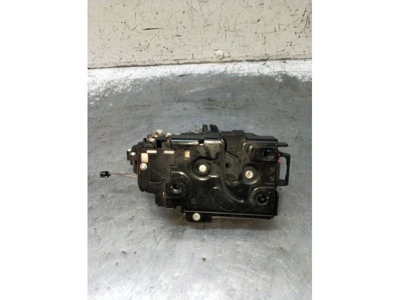 Recambio de motor cierre centralizado delantero izquierdo para seat leon (1m1) 1.9 tdi referencia OEM IAM 3B1837015A 5P 1999
