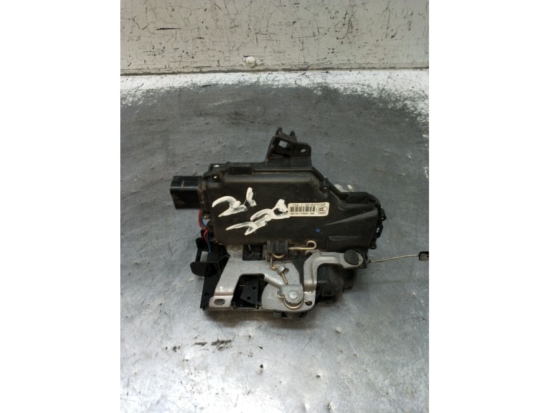 Recambio de motor cierre centralizado delantero izquierdo para seat leon (1m1) 1.9 tdi referencia OEM IAM 3B1837015A 5P 1999