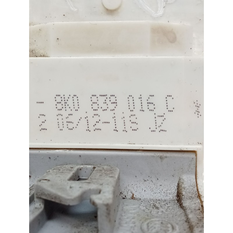 Recambio de motor cierre centralizado trasero derecho para audi a4 ber. (b8) s line sportpaket / plus referencia OEM IAM 8K09390