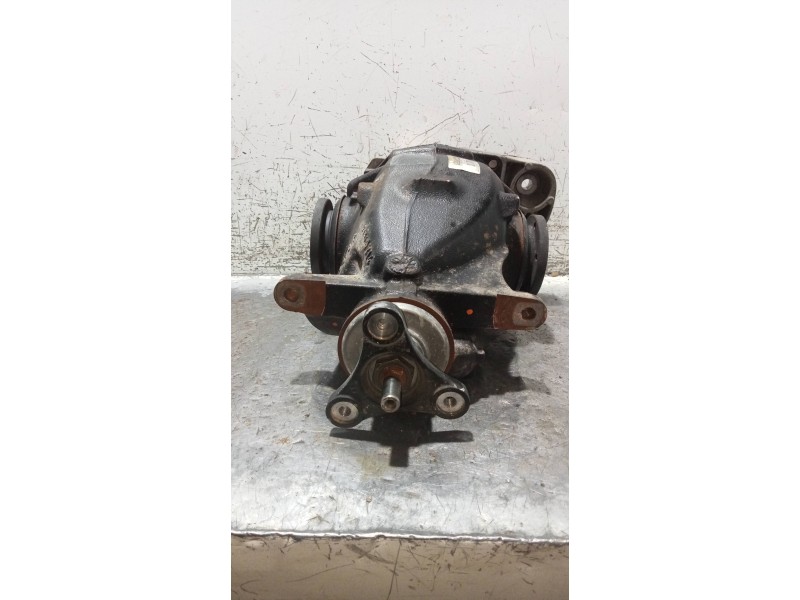 Recambio de diferencial trasero para bmw serie 1 berlina (e81/e87) 118d referencia OEM IAM 754158002 756616902 R = 3.07