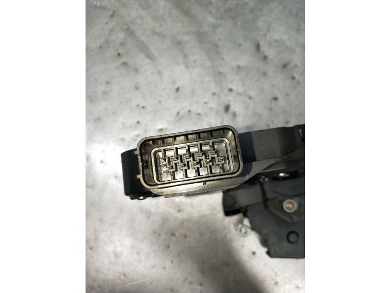 Recambio de motor cierre centralizado trasero izquierdo para land rover range rover sport v6 td s referencia OEM IAM 7H5A26413AC