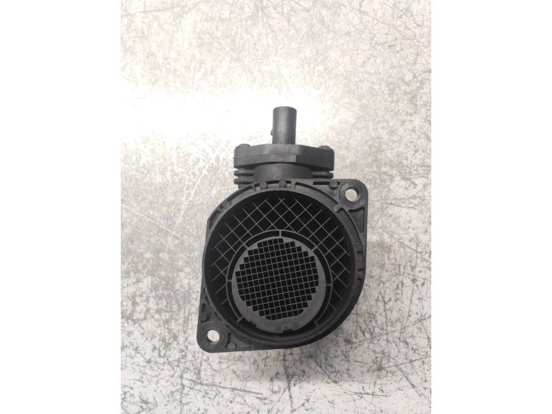 Recambio de caudalimetro para volkswagen fox (5z1) básico referencia OEM IAM 0281002531 038906461B 