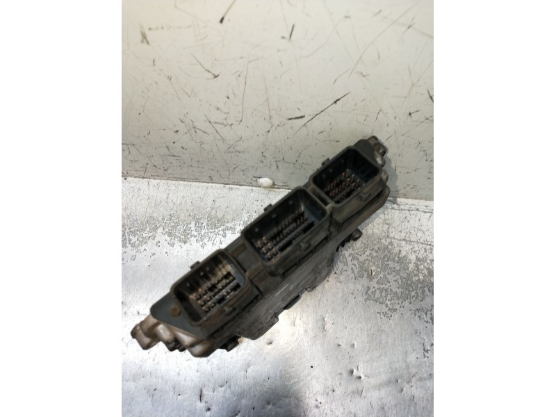 Recambio de centralita motor uce para peugeot 206 hatchback (2a/c) 1.4 hdi eco 70 referencia OEM IAM 0281011089 9653202580 EDC16