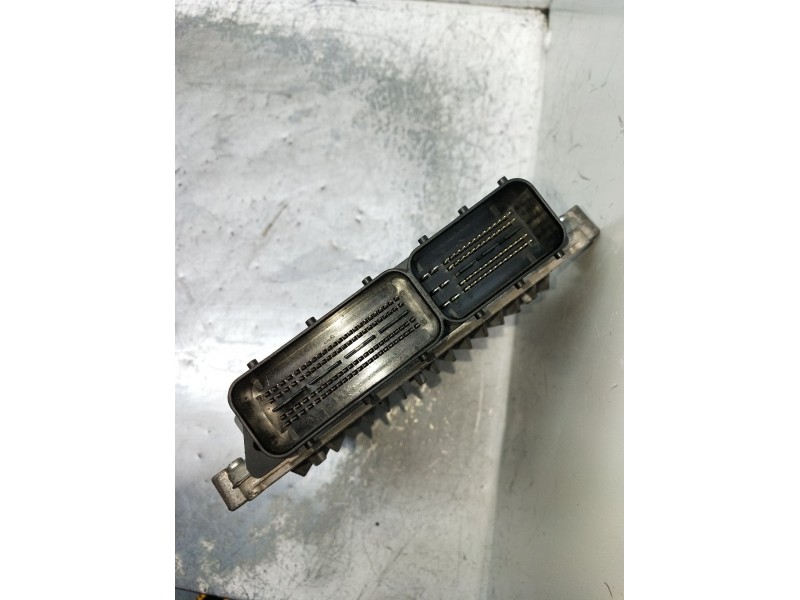 Recambio de centralita motor uce para land rover range rover sport v6 td s referencia OEM IAM 0281017914 CX2312C520PA 1039S50278