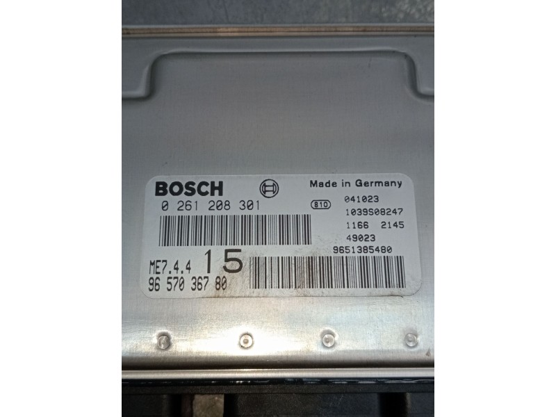 Recambio de centralita motor uce para peugeot 307 cc (3b) 1.6 16v referencia OEM IAM 0261208301 9657036780 9651385480 1039S08247