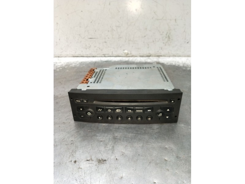 Recambio de sistema audio / radio cd para peugeot 206 hatchback (2a/c) 1.4 hdi eco 70 referencia OEM IAM 96514684  2003