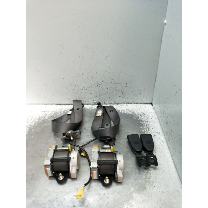 Recambio de juego cinturones delantero para suzuki alto vi (ff, ha24_) 1.1 (rf410) referencia OEM IAM  5P 2002