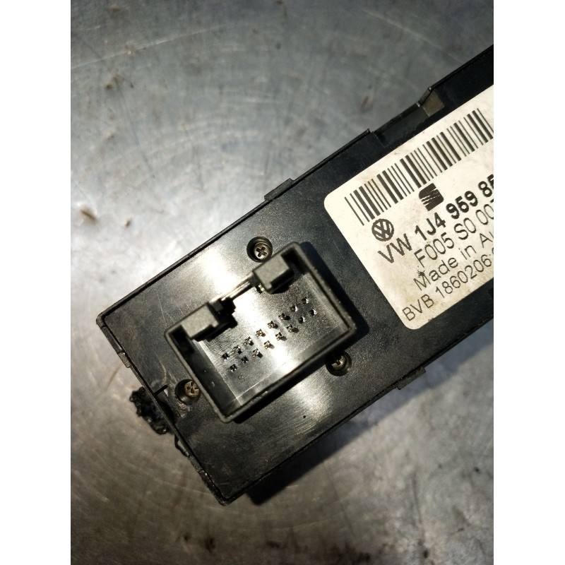 Recambio de mando elevalunas delantero izquierdo para seat leon (1m1) 1.9 tdi referencia OEM IAM 1J4959857B 5P 1999