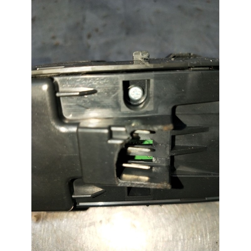 Recambio de mando elevalunas delantero izquierdo para land rover range rover sport v6 td s referencia OEM IAM AH2214540AC 5P 201