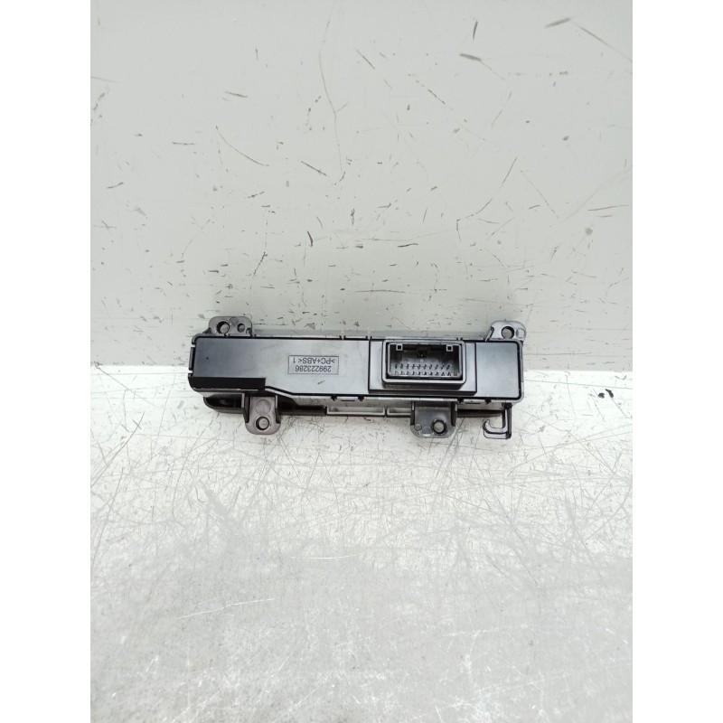 Recambio de mando multifuncion para hyundai i20 iii (bc3, bi3) 1.0 t-gdi referencia OEM IAM 93300Q0160 299223286 2020