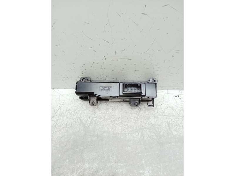 Recambio de mando multifuncion para hyundai i20 iii (bc3, bi3) 1.0 t-gdi referencia OEM IAM 93300Q0160 299223286 2020