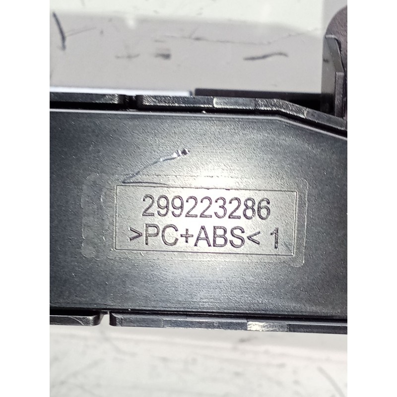 Recambio de mando multifuncion para hyundai i20 iii (bc3, bi3) 1.0 t-gdi referencia OEM IAM 93300Q0160 299223286 2020