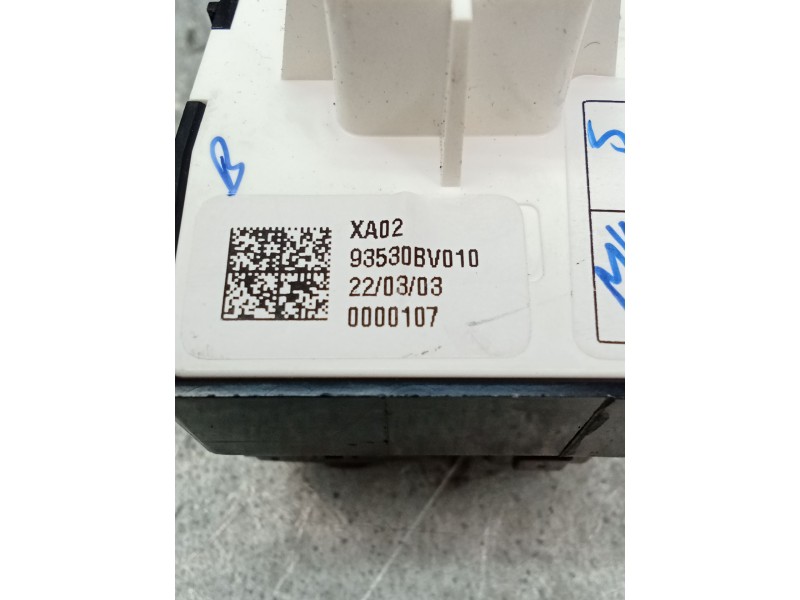 Recambio de mando retrovisor para hyundai i20 iii (bc3, bi3) 1.0 t-gdi referencia OEM IAM 93530BV010 299218837 2020