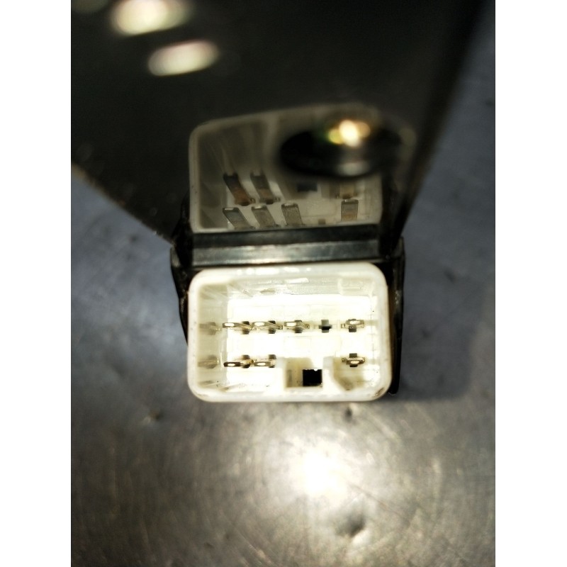 Recambio de mando elevalunas delantero izquierdo para suzuki alto vi (ff, ha24_) 1.1 (rf410) referencia OEM IAM  5P 2002