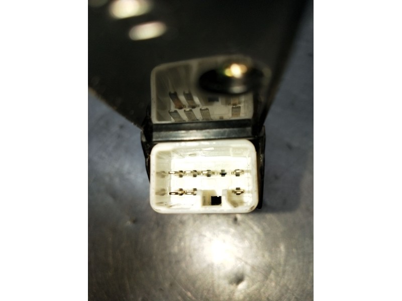 Recambio de mando elevalunas delantero izquierdo para suzuki alto vi (ff, ha24_) 1.1 (rf410) referencia OEM IAM  5P 2002