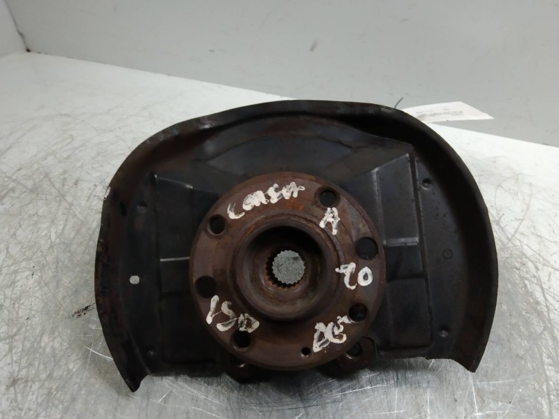 Recambio de mangueta delantera derecha para opel corsa a 1.5 diesel referencia OEM IAM   