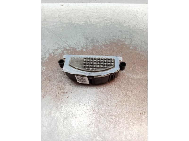Recambio de resistencia calefaccion para audi a4 ber. (b8) s line sportpaket / plus referencia OEM IAM A2469064100 8T0820521 X54