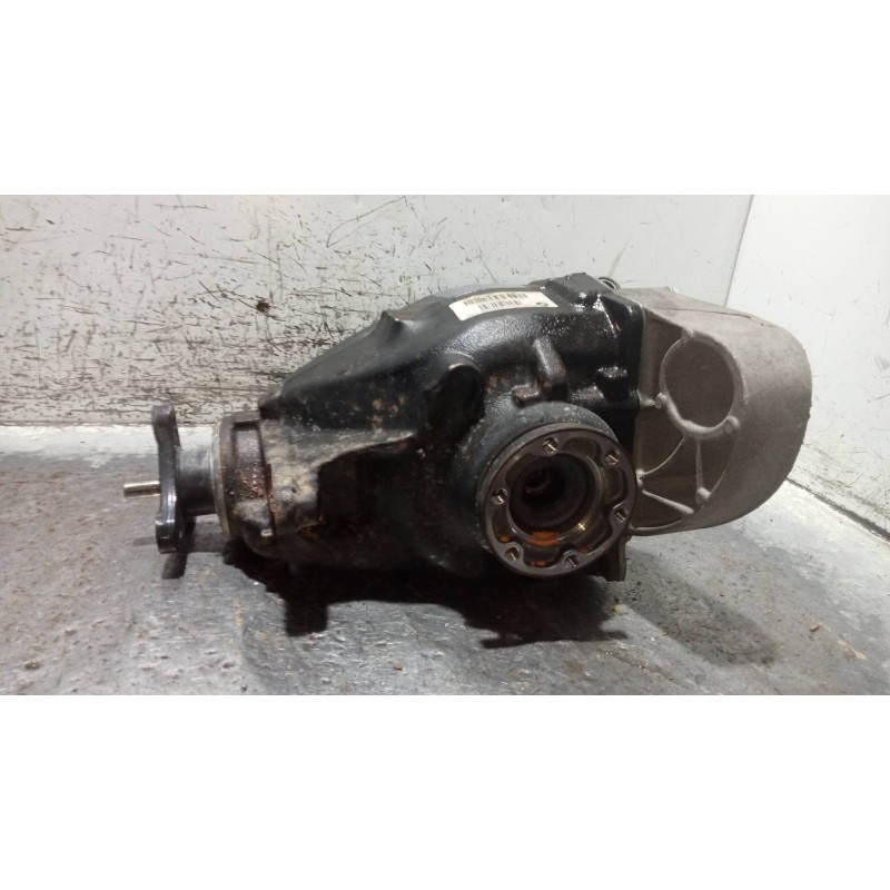 Recambio de diferencial trasero para bmw serie 1 berlina (e81/e87) 118d referencia OEM IAM 754158002 756616902 R = 3.07