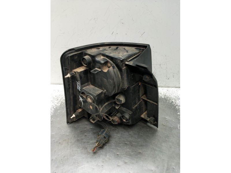 Recambio de piloto trasero derecho para land rover range rover sport v6 td s referencia OEM IAM   2010