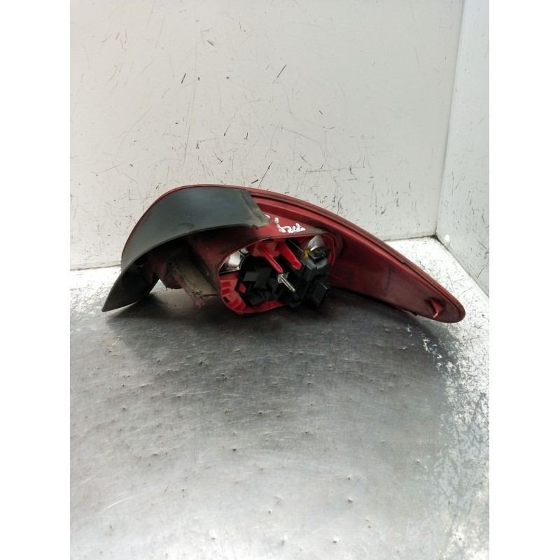 Recambio de piloto trasero izquierdo para peugeot 206 hatchback (2a/c) 1.4 hdi eco 70 referencia OEM IAM  VER FOTOS 2003
