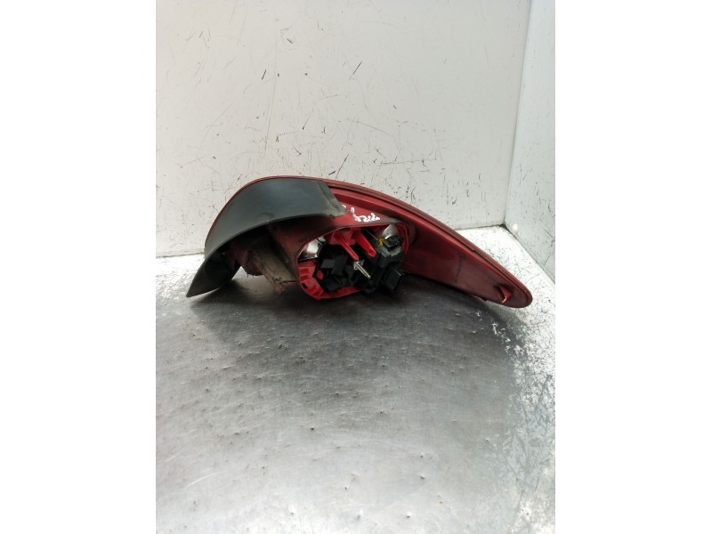 Recambio de piloto trasero izquierdo para peugeot 206 hatchback (2a/c) 1.4 hdi eco 70 referencia OEM IAM  VER FOTOS 2003