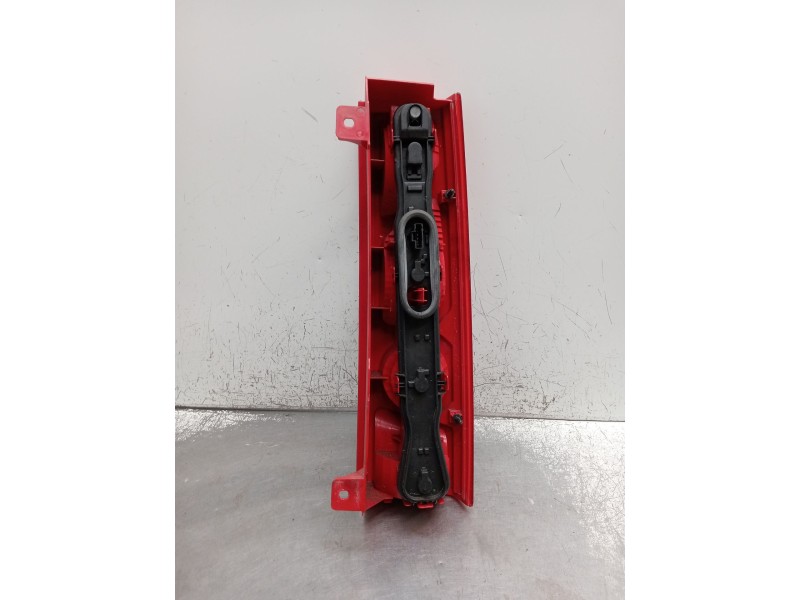 Recambio de piloto trasero izquierdo para fiat scudo furgoneta (270_, 272_) 1.6 d multijet referencia OEM IAM   2007